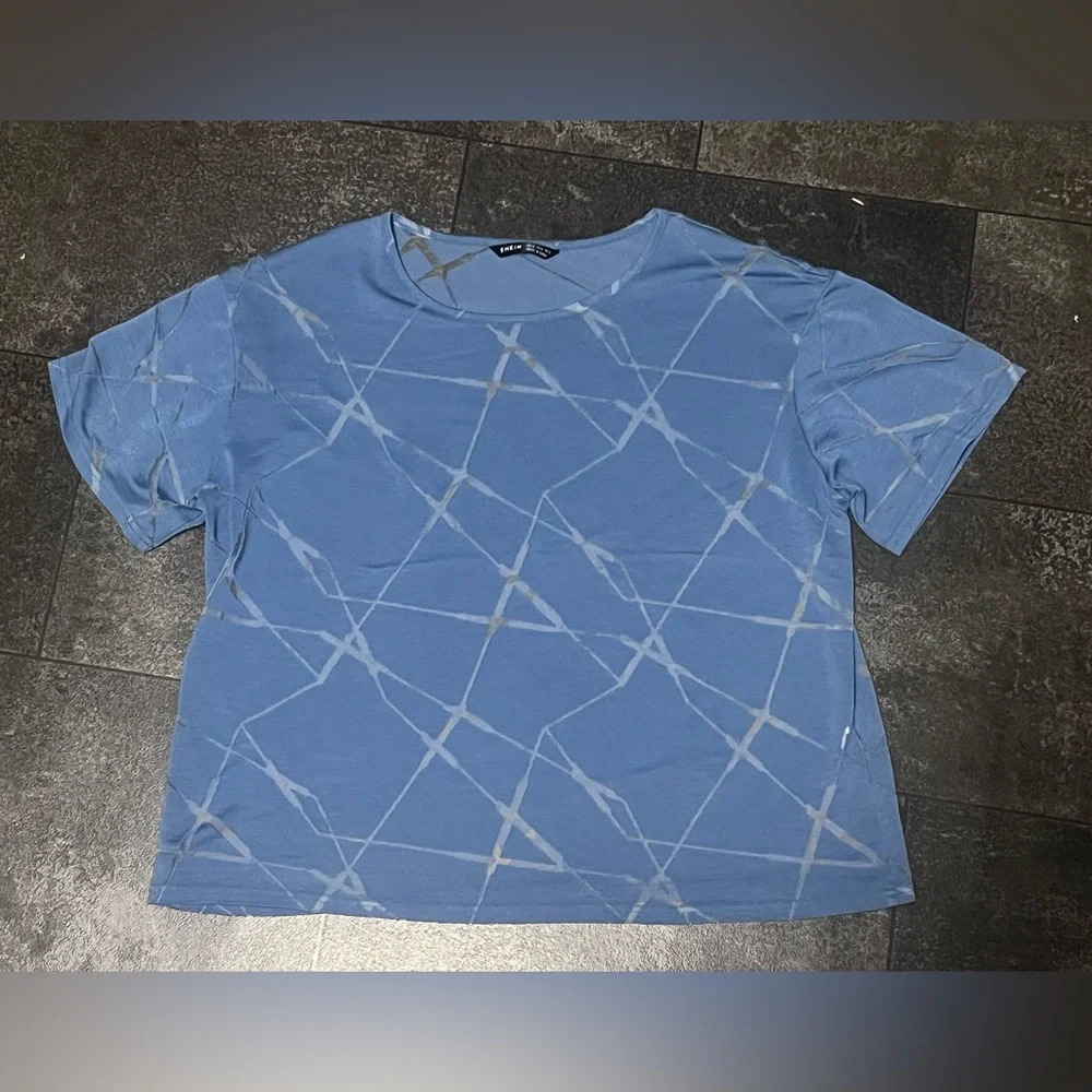 PJ* SHEIN Blue Crop Top with See Through Lines - Picture 2 of 4